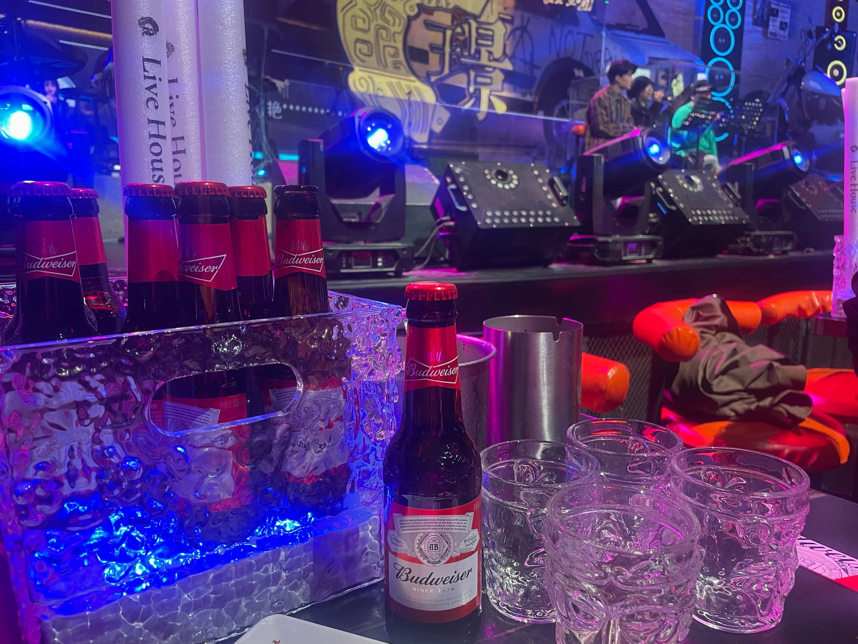 玉溪商务ktv一小时多少钱-红塔区ktv预定